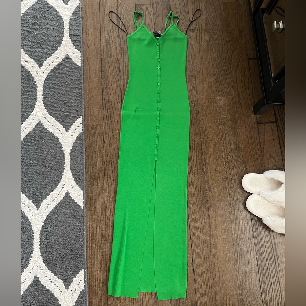 Green midi dress - Hera Collection, brand new never worn. TAGS ON